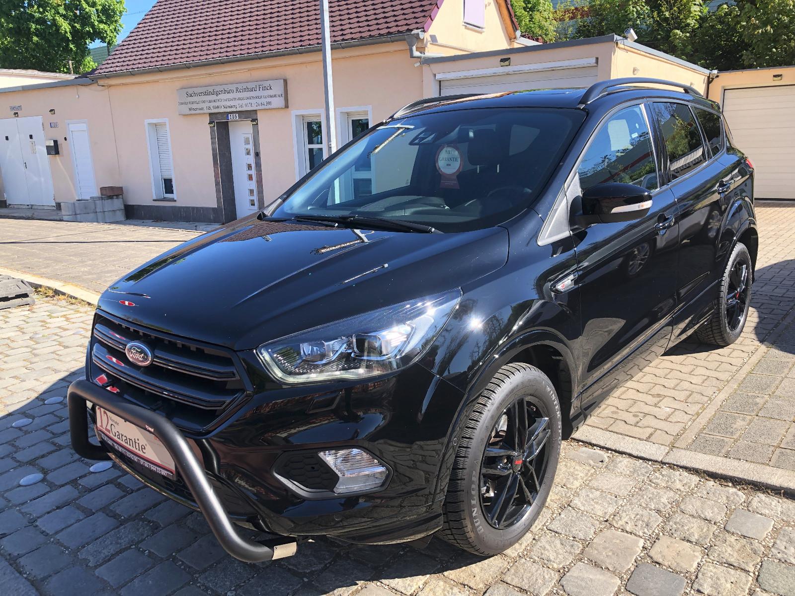 Ford Kuga ST-Line PANORAMA,NAVI,AHK,ALU,PDC