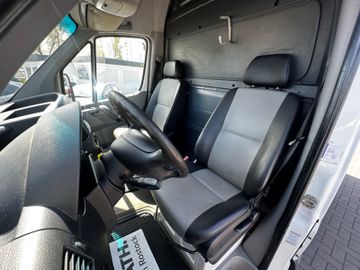 Volkswagen Crafter - 12