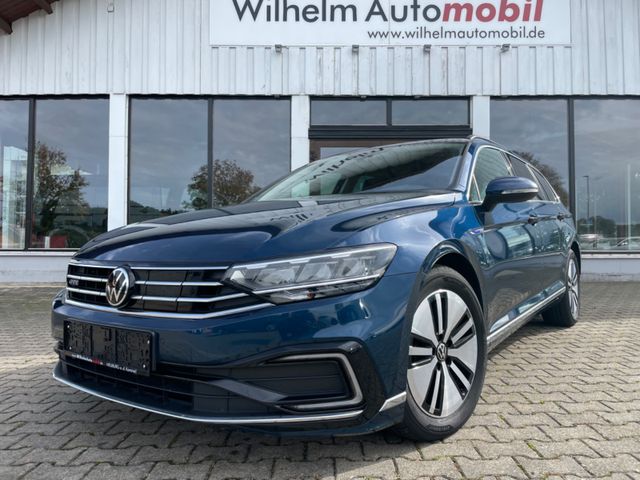 Volkswagen Passat Variant GTE ACC Travel Assist Kamera AHK