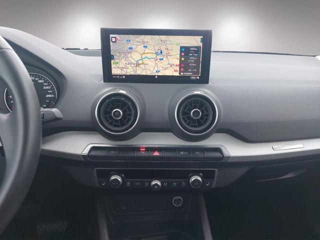 Audi Q2 35 TFSI LED/Navi/RFK