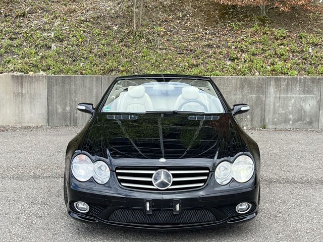 Mercedes-Benz SL 55 AMG Bi-Xenon*Bose*Navi*Massa.*Belüft.