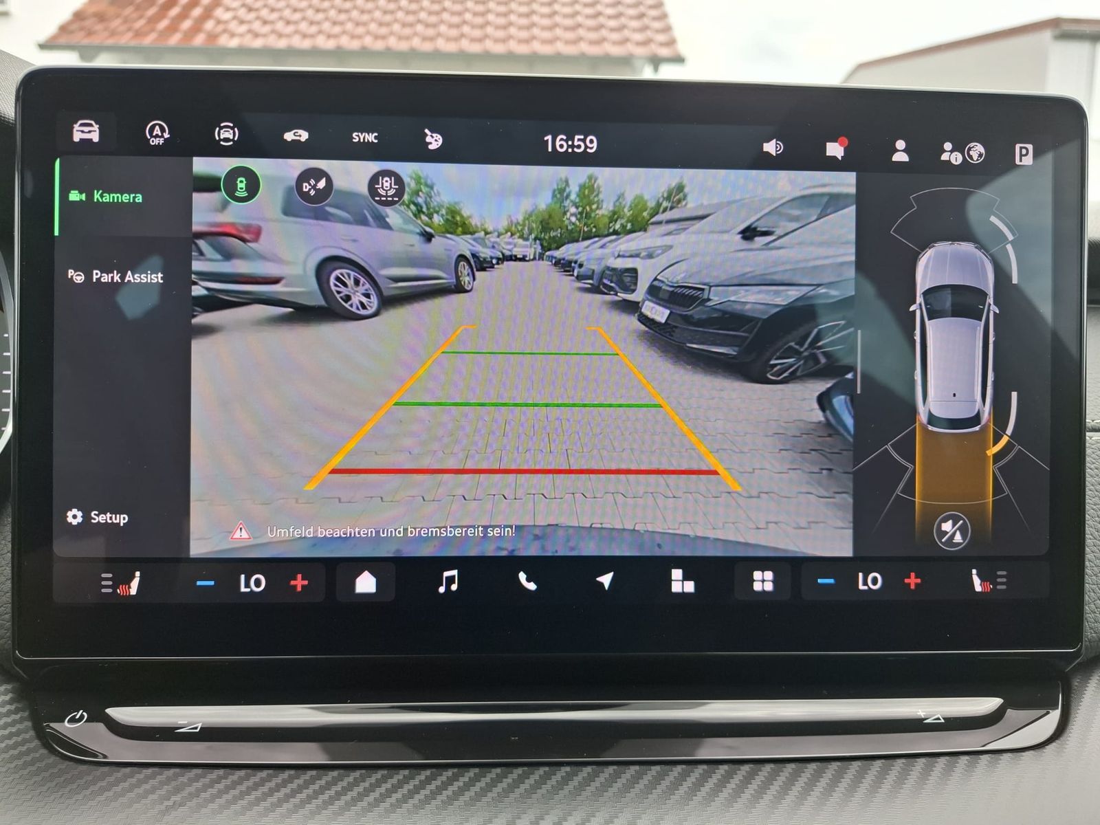 Fahrzeugabbildung SKODA Octavia 1.5 DSG Sportline PANO*MATRIX*AHK*5J.GAR