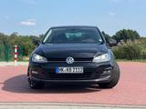 Volkswagen Golf 1.4 TSI DSG BMT Standhzg. Apple CarPlay AUT - mit Benzin-Antrieb: Schwarz, Beheizbare Frontscheibe, Limousine