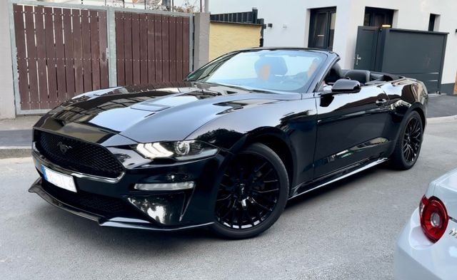 Ford Mustang Cabrio Fernstart Virtual Cockpit Apple