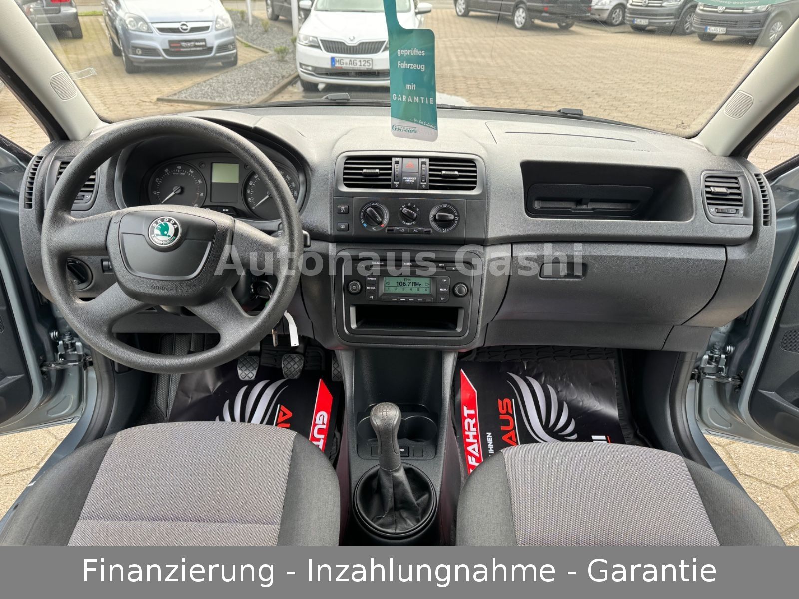 Fahrzeugabbildung SKODA Roomster Plus Edition*1.HD*Scheckheft*Klima*AHK