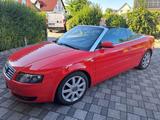 Audi A4 1.8 T Cabriolet  S-Line - Audi A4 aus 2005: Line