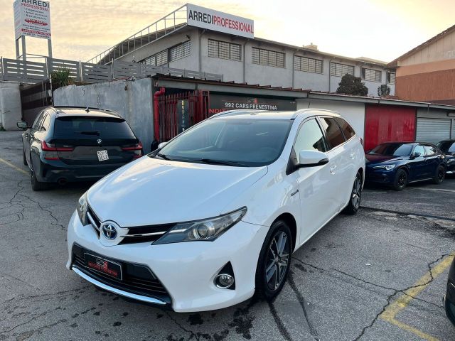 Toyota Auris 1.8 Hybrid