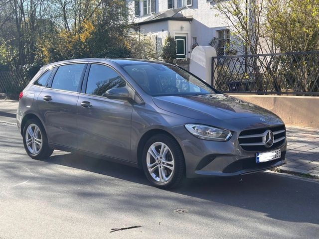MERCEDES-BENZ B 250 e Hybrid
