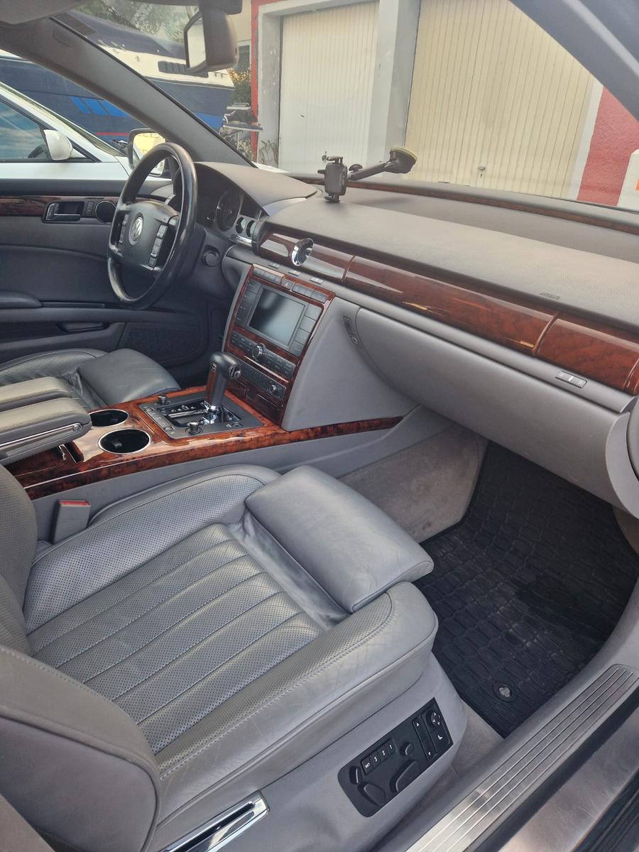 Volkswagen Phaeton 3.0 V6 TDI 4MOTION Tiptronic 4-Sitze...
