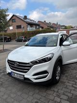 Hyundai TUCSON 1.6 Classic blue 2WD, Kamera, AHK, SHZ - Hyundai TUCSON: Classic