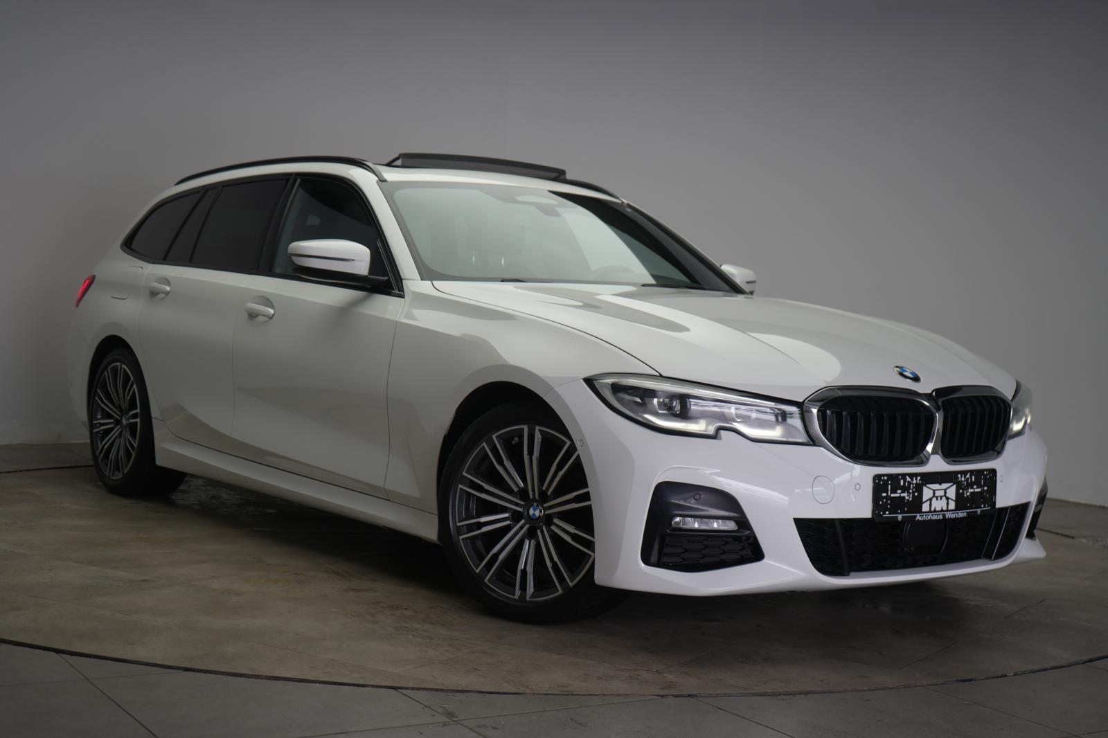 BMW 320 d Touring M Sport ACC/Virtual/Pano/Lane/Side