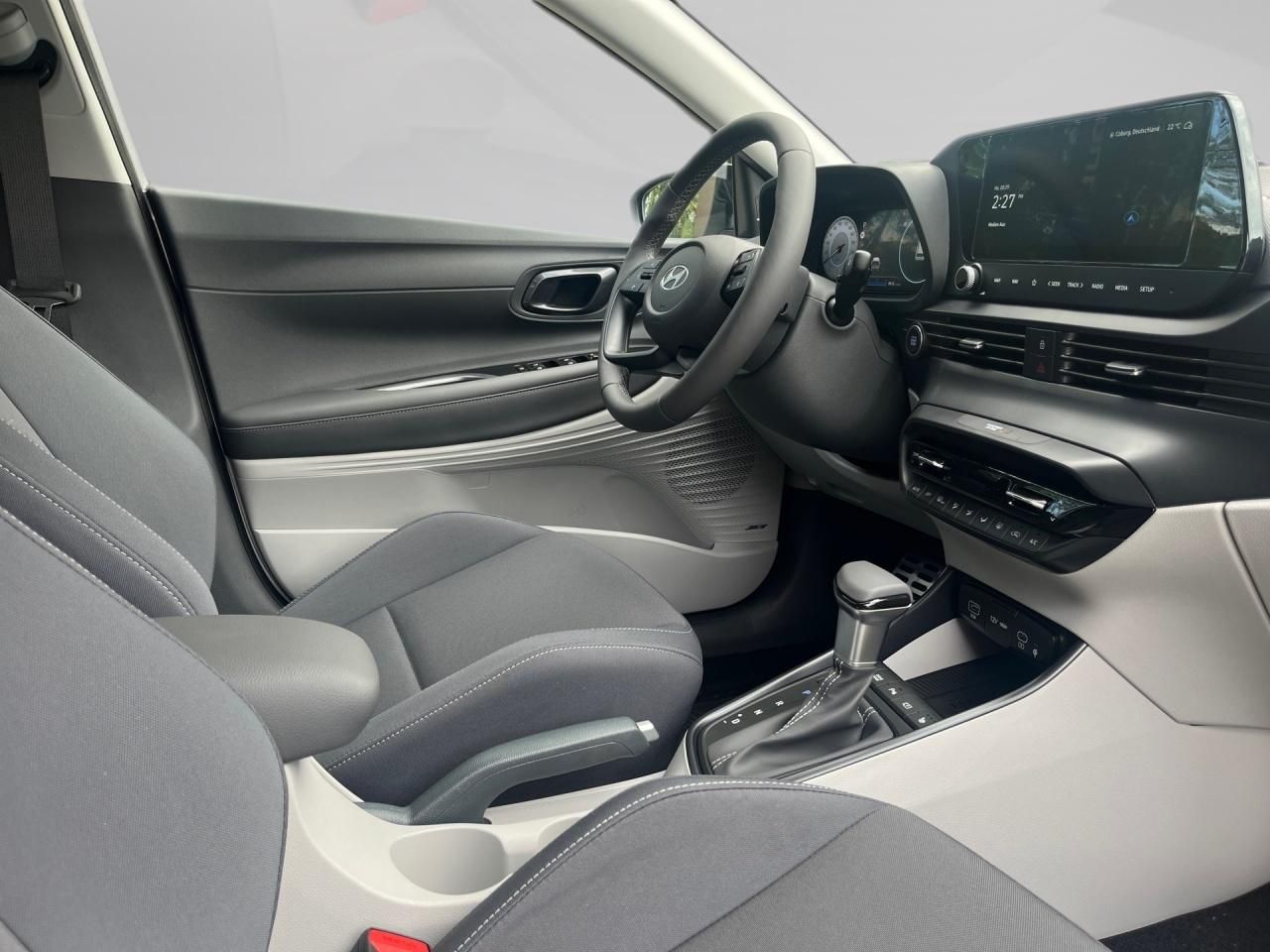 Fahrzeugabbildung Hyundai BAYON Prime, Assistenzpaket SHZ*LHZ*