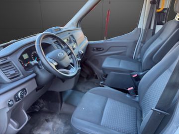 Ford Transit - 9