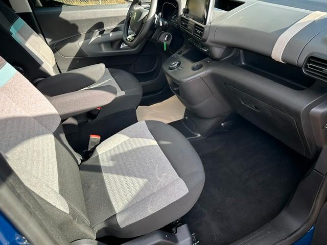 Citroën Berlingo Feel M/AHK/LED/Kamera/Panorama/Alu/PDC
