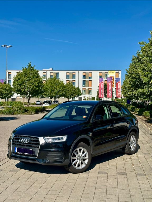 Image of Audi Q3
