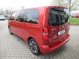 Opel Zafira Life 2.0 D M AT-8 Edition Xenon HUD Navi - rote Opel Zafira Life