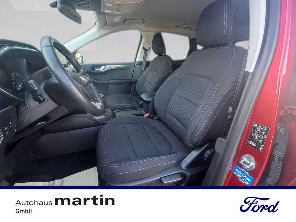 Fahrzeugabbildung Ford Kuga 1.5 Titanium PDC SHZ KAMERA NAVI ACC LED