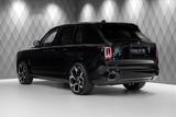 Rolls-Royce Cullinan BLACK BADGE 2026 BLACK/WHITE VIP STARS - Rolls-Royce Cullinan Tageszulassungen