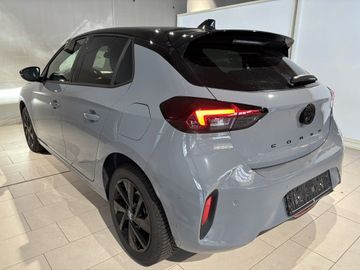 Fotografie 12 des Opel Corsa 1.2 Direct Injection Turbo Automatik GS