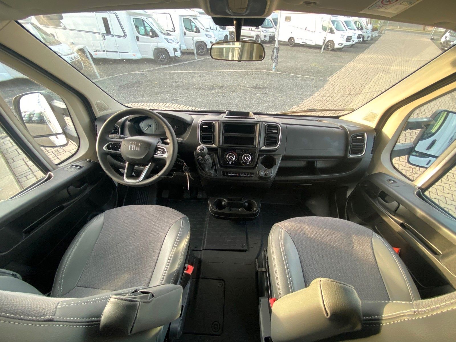 Fahrzeugabbildung Etrusco A 6.9 SB *Modell26*Einzelbetten*Markise*Komfort*