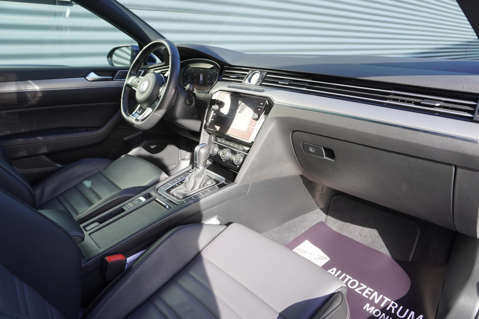 Volkswagen PASSAT VARIANT 1.5 TSI DSG|R-LINE|HIGHLINE|LED
