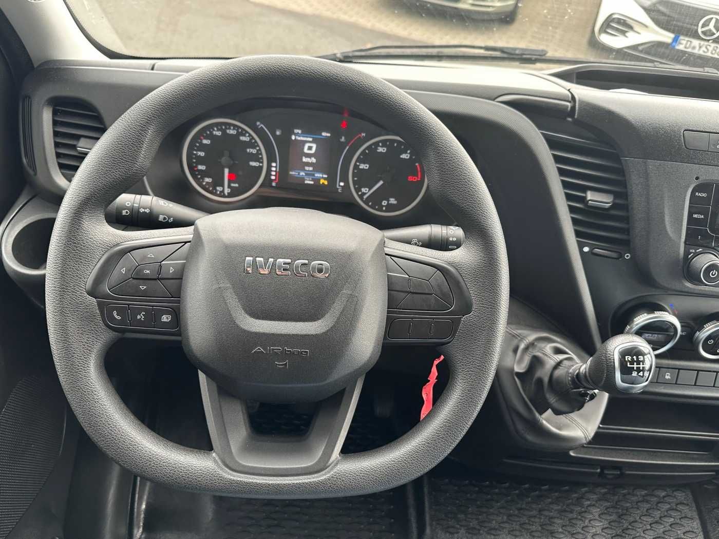 Fahrzeugabbildung Iveco Daily 35S16 *Klima*L3.520mm*