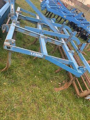 Lemken Achat 3/9 3-balkiger Grubber