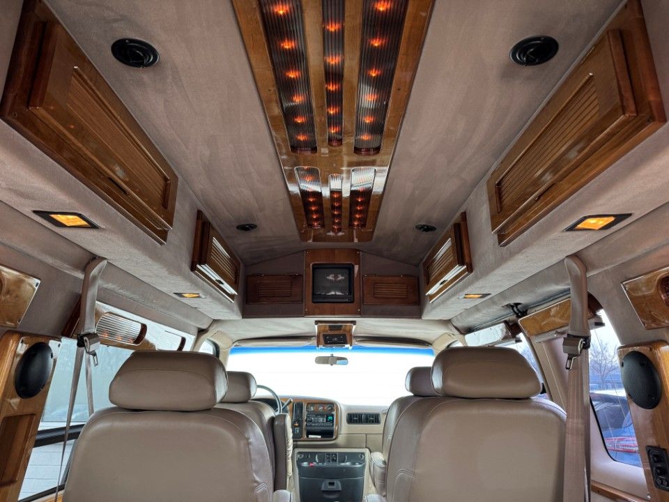 Fahrzeugabbildung Chevrolet Express Chevy Van Transcar 1A deutsches Auto