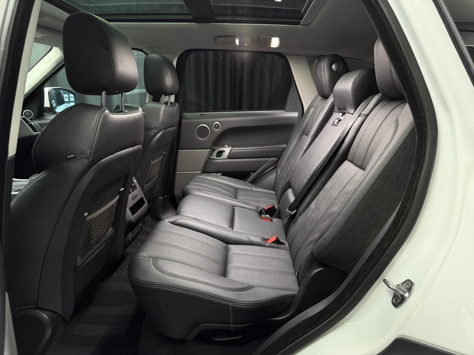 Fahrzeugabbildung Land Rover Range Rover Sport HSE Dynamic|AHK|PANO