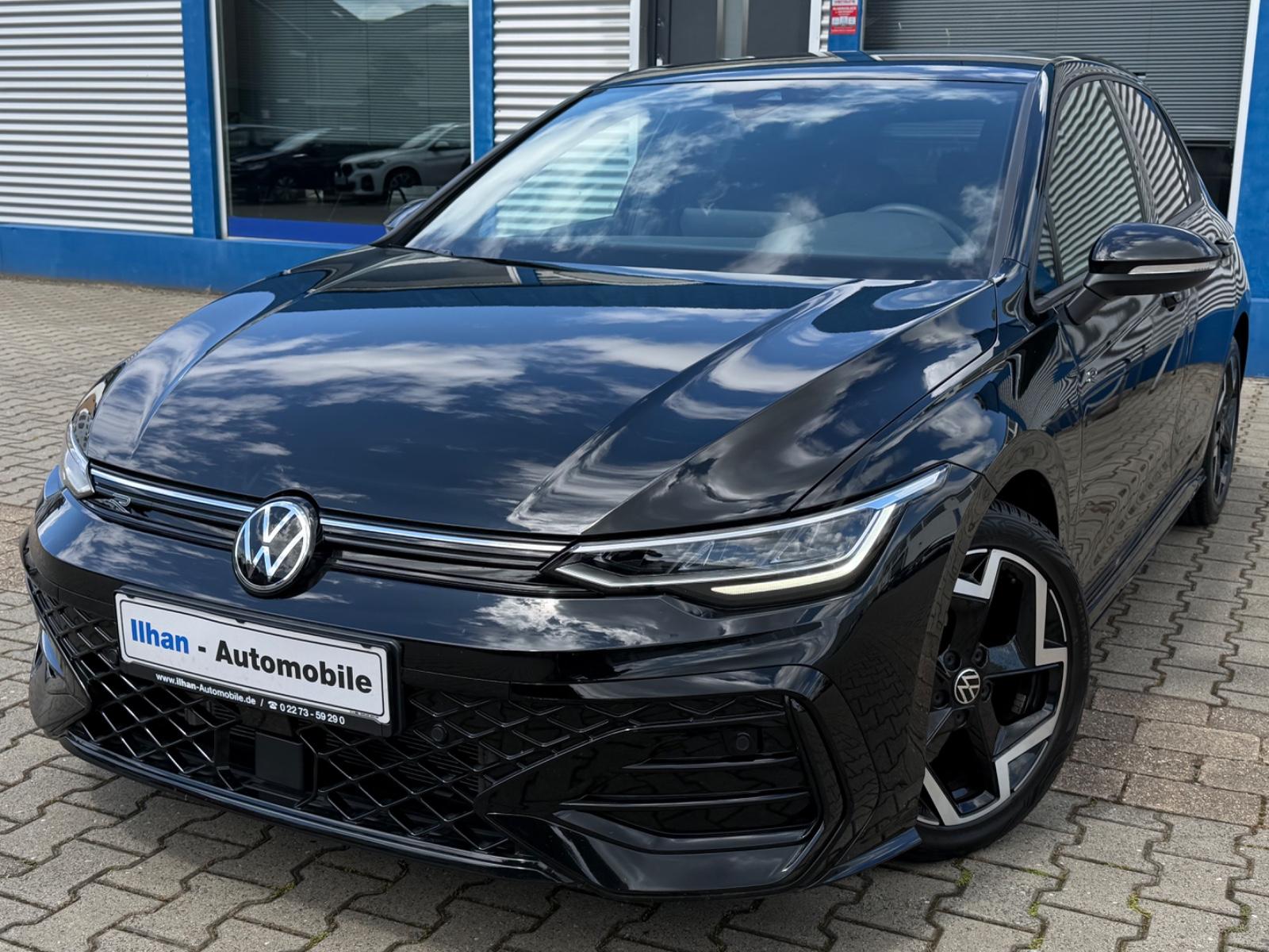 Volkswagen Golf VIII Lim. 1.5 TSI R-Line*LED*NAV*RCAM*PDC*