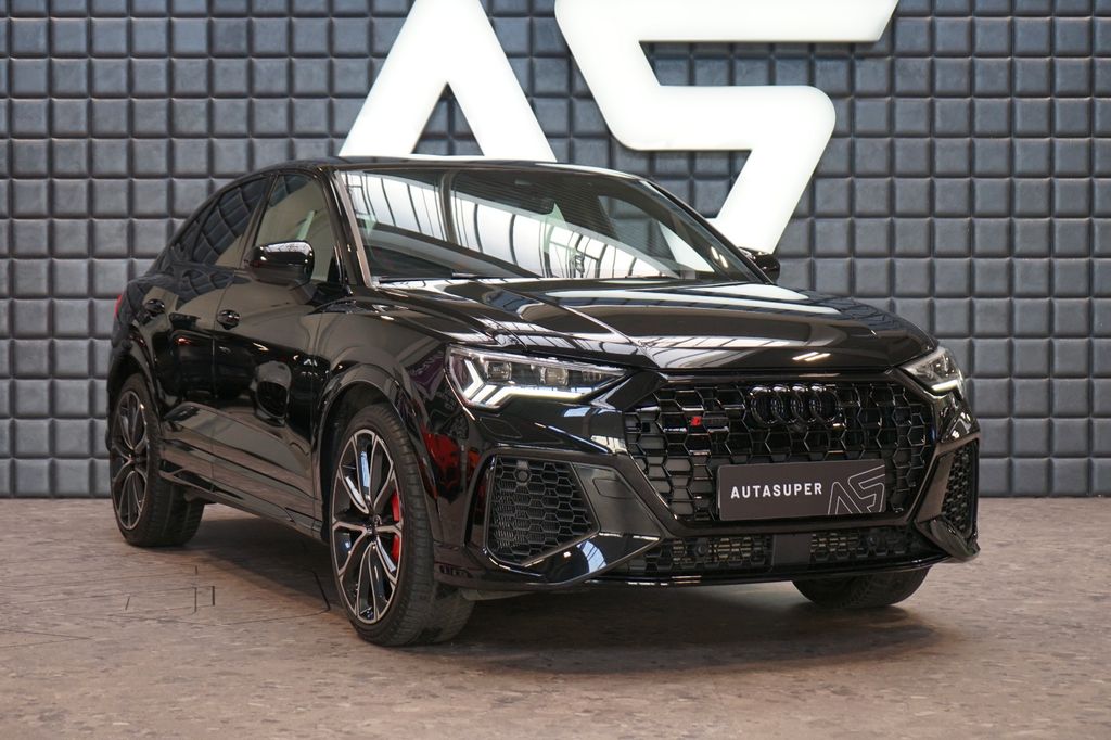 Audi RSQ3