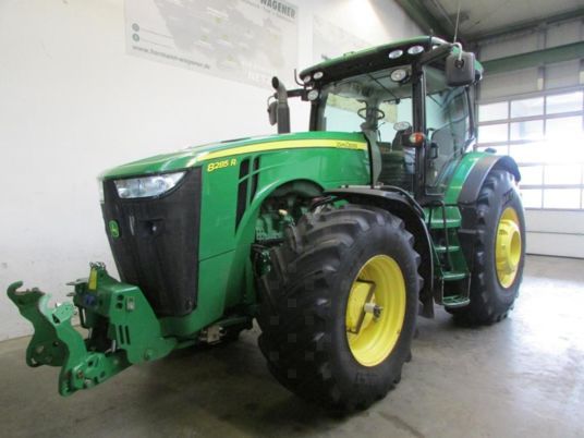 John Deere 8285R     AP