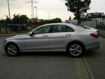 Mercedes-Benz Limousine C 180 d
