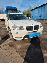 BMW Ich bitte einen BMW X3 2013 - BMW 320 SUV