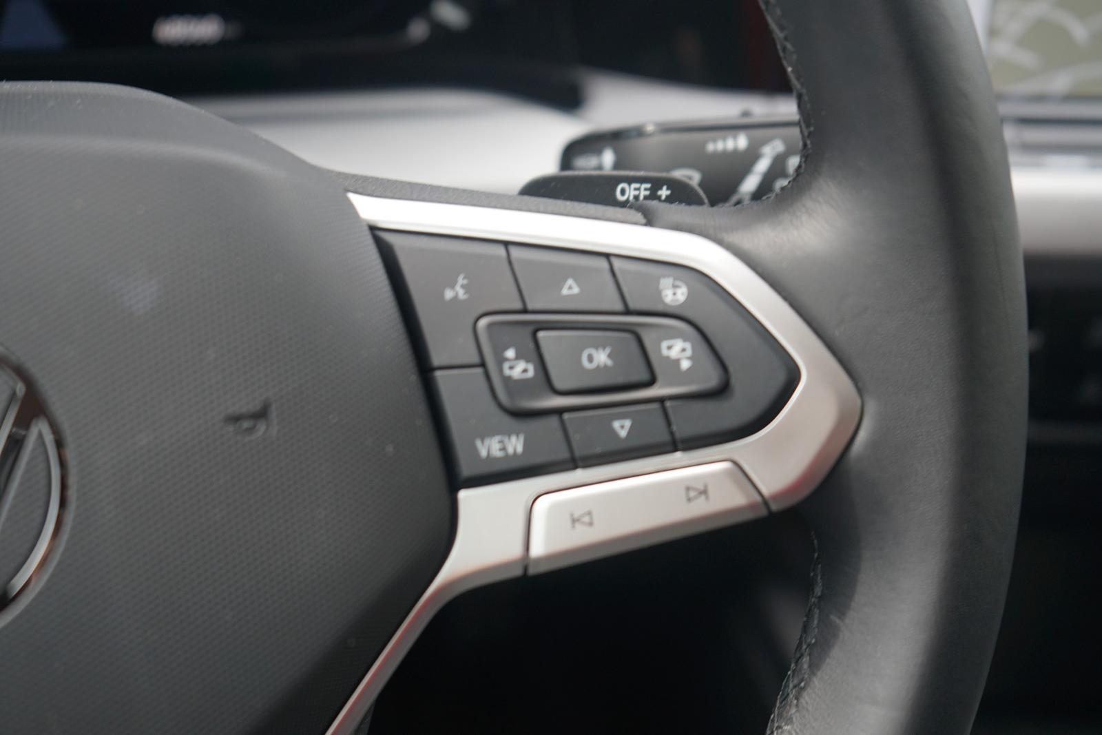 Volkswagen Golf VIII Variant 1.5 eTSI DSG LED Navi ACC PDC, миниатюра 15
