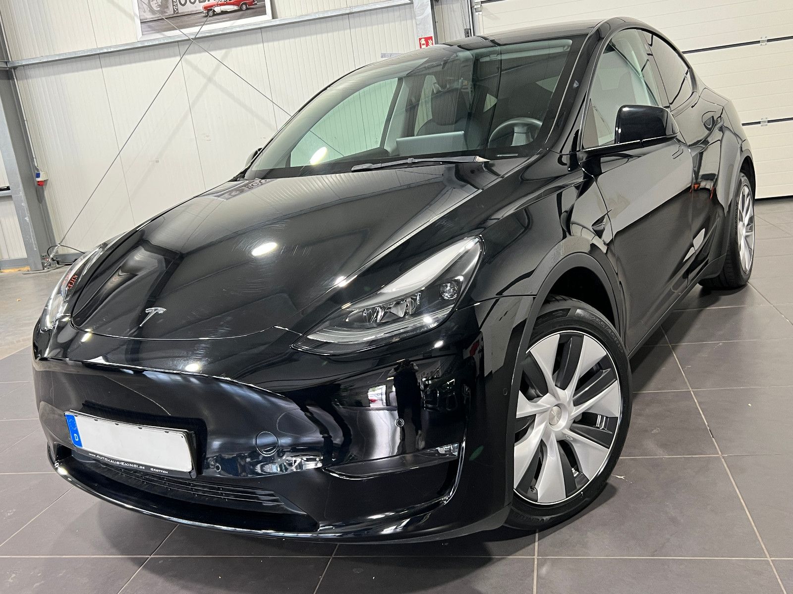 Tesla Model Y Long Range Dual AWD **Leder*Navi*LED**