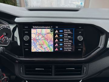 Volkswagen T-Cross 1.0 TSI Style Navi Sitzheizung Klima PDC