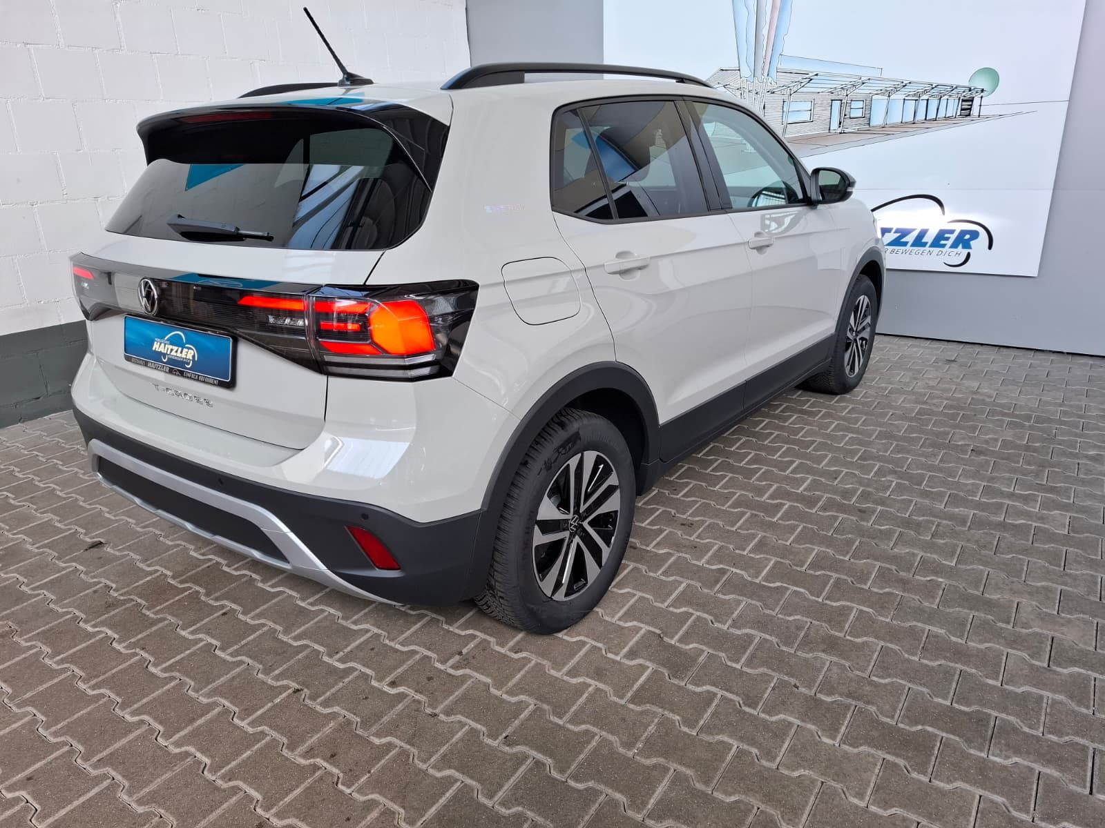 Fahrzeugabbildung Volkswagen T-Cross Energy 1.0 TSI DSG +ACC+LED+TravelAssist