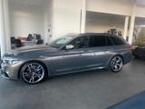 BMW M550d B&W HUD Nightv. AHK TV-Fond Volla.Garantie