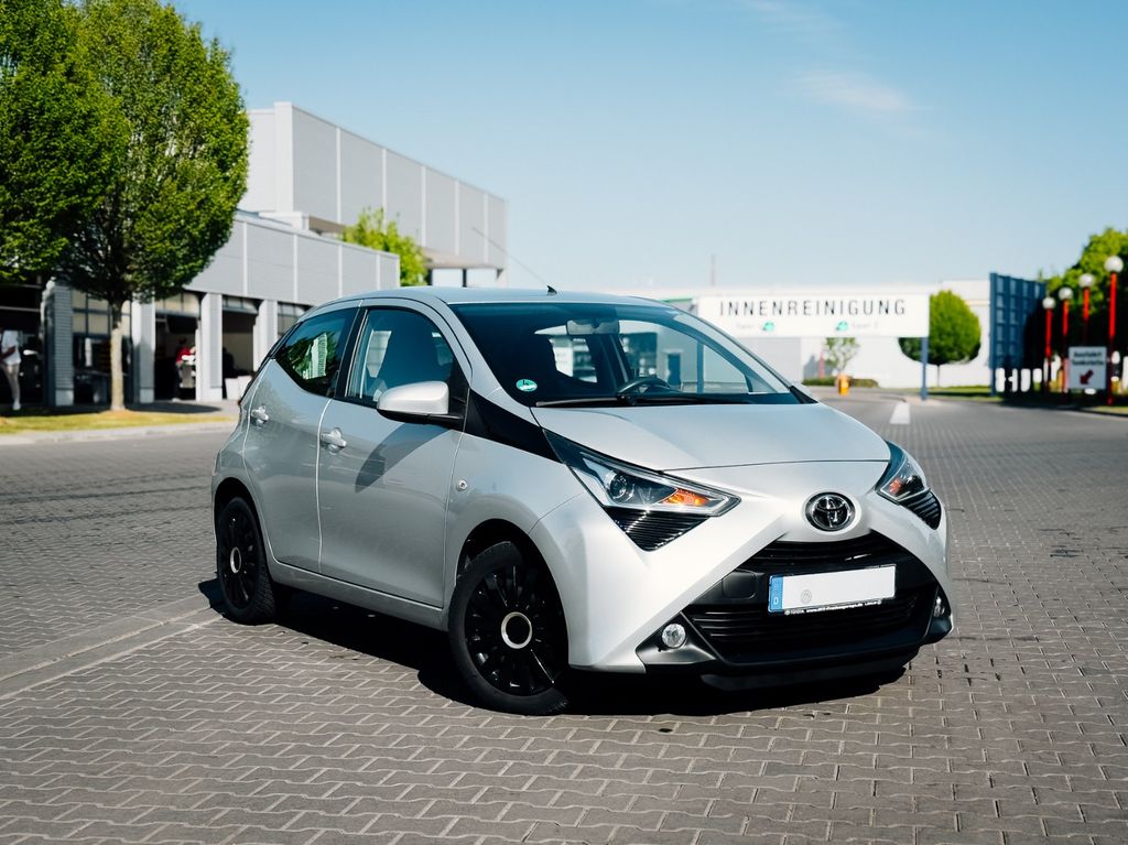 Toyota Aygo (X)