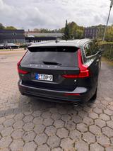 Volvo V60 T6 AWD Geartronic Momentum - Volvo mit Benzin-Antrieb: mit Android Auto, Kombi