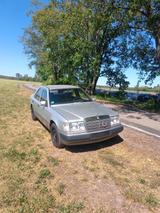 Mercedes-Benz Mercedes W124 E260 - Mercedes-Benz E 260 aus 1991