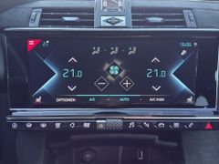 Fahrzeugabbildung DS Automobiles DS 7 Crossback E-Tense 300 4x4 Perform. Line +