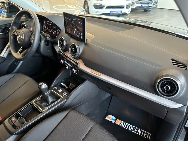 Audi Q2 30 TFSI S line *1. Hand*Klima*SHZ*Navi*BT*DAB