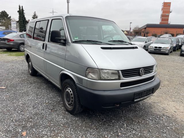 Volkswagen T4 Caravelle 2.5 TDI 75kW lang