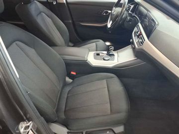 BMW 318 - 11