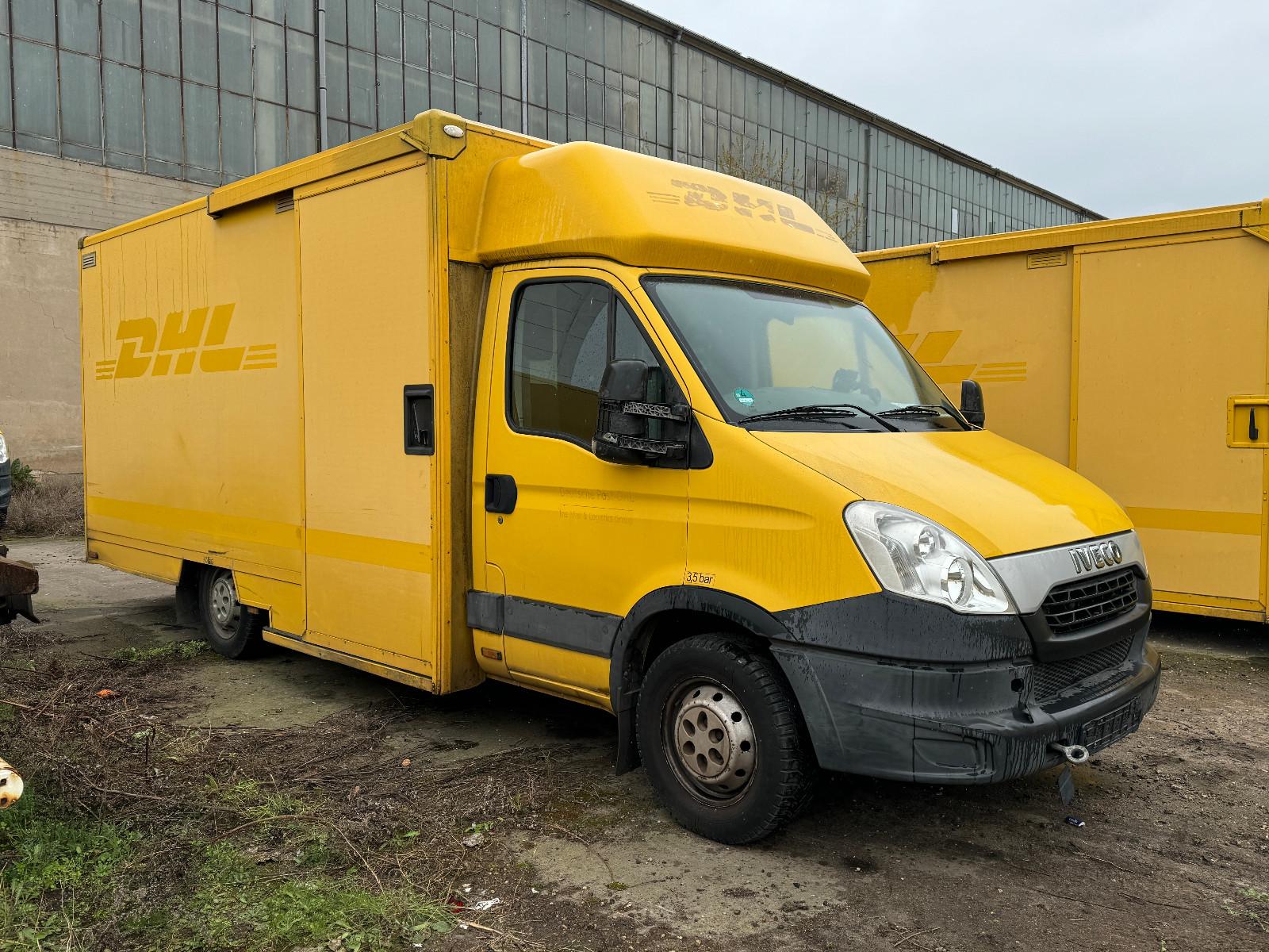 Iveco Daily/ Regalsystem/1. Hand/MOTORSCHADEN