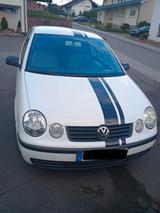 Volkswagen Polo 1.4 Basis 