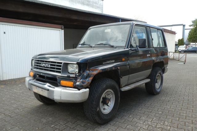 Toyota Land Cruiser 3.0TD KJ 70 VX Spezial 1-Hand