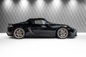 Boxster 718 RS Spyder BLACK/BLACK WEISSACH PACK